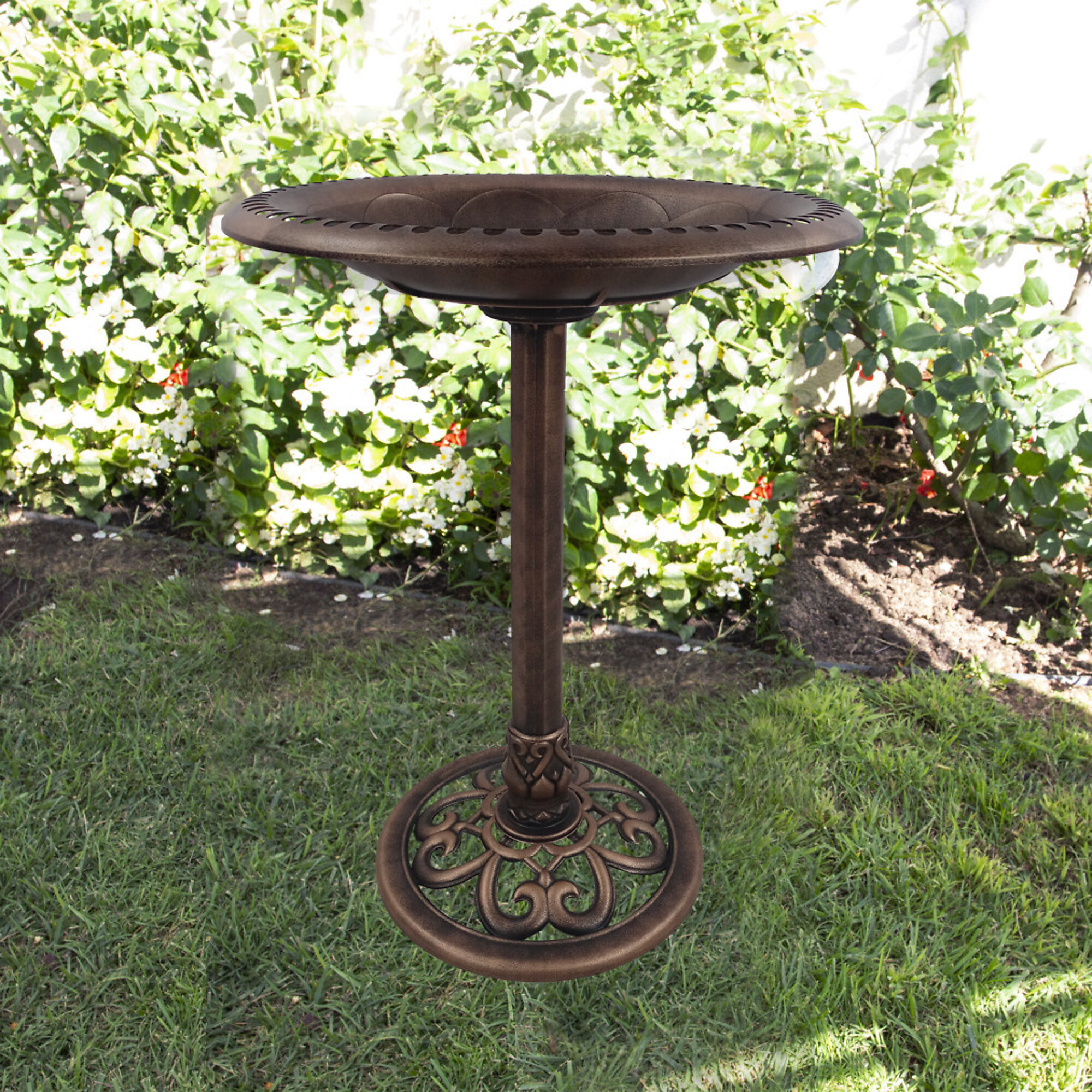 Alpine Corporation, Bronze Pdsl Birdbath w/ Scrollwork BaseGrnd Stake, Model# TEC116BZ